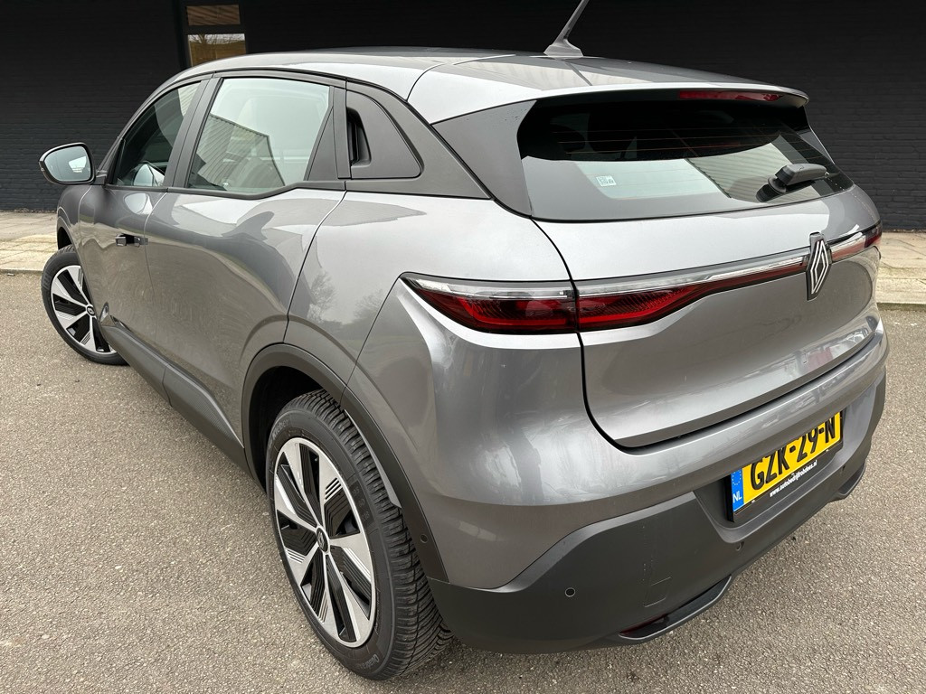 Renault Megane E-tech ev40 b.c. equilibre