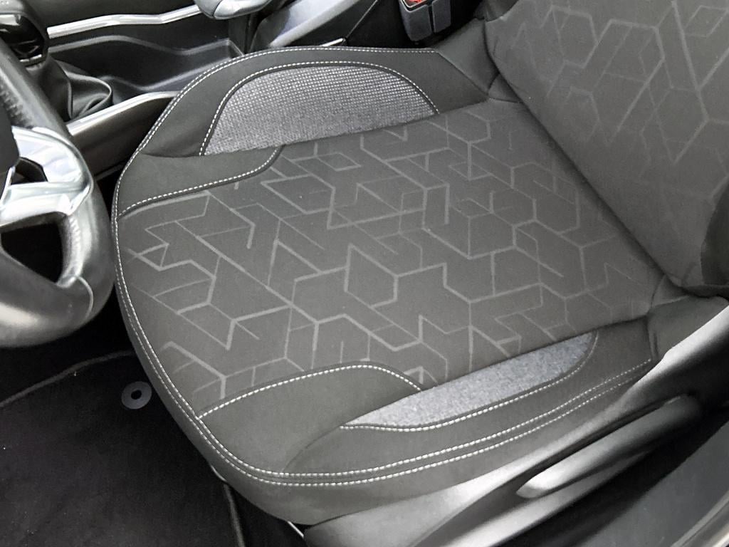 Peugeot 2008 82 pk active | rijklaar | panoramadak | lm velgen | navigatie 