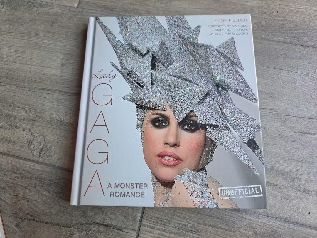 Lady Gaga A monster romance