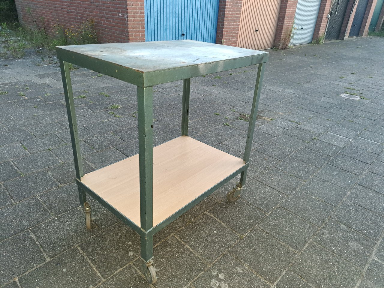 Stalen werktafel verrijdbaar