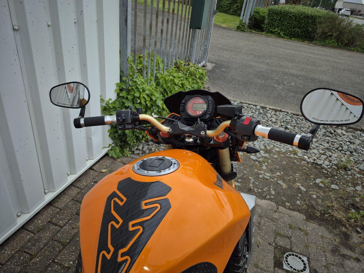 Kawasaki Z1000 Akrapovic
