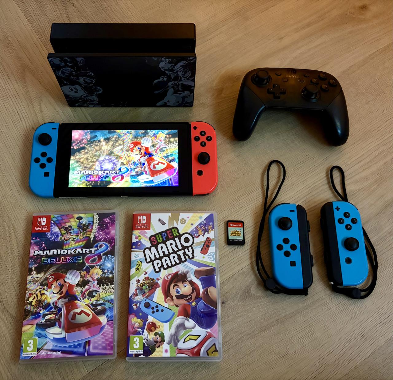 Nintendo Switch - complete set