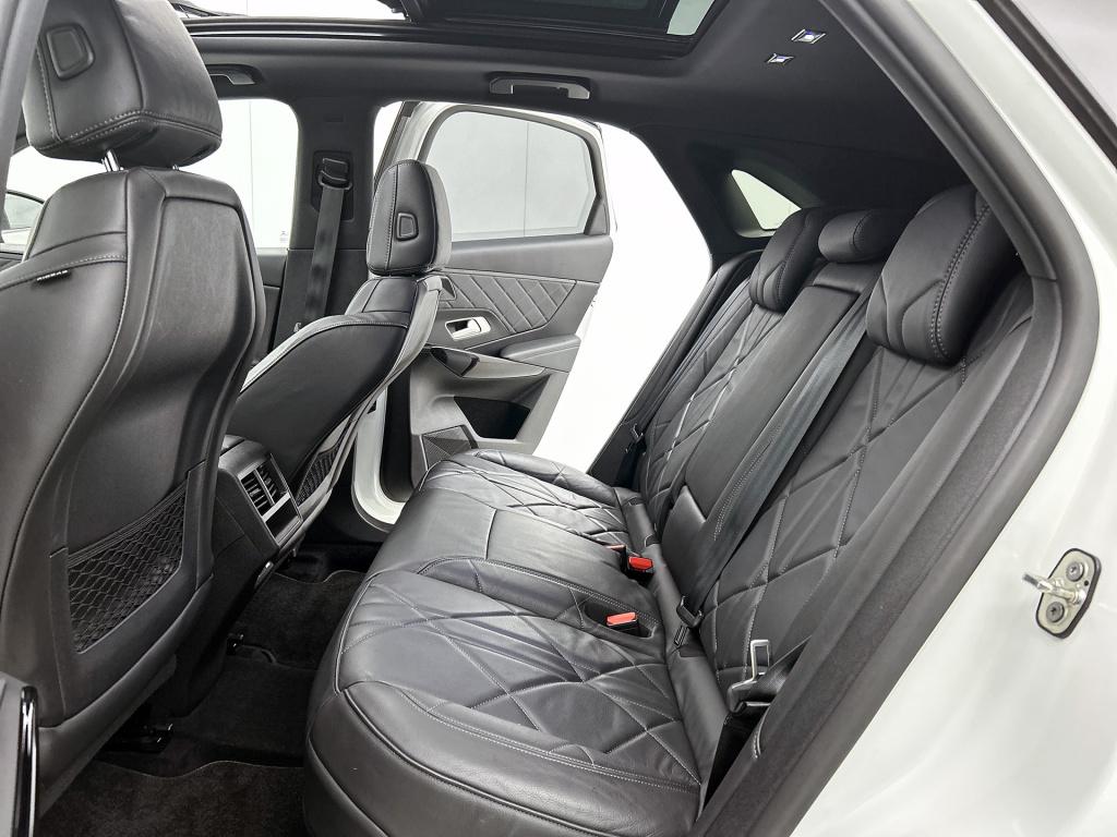 Ds Ds 7 crossback e-tense awd 300pk automaat rivoli | zwart leder | adaptie