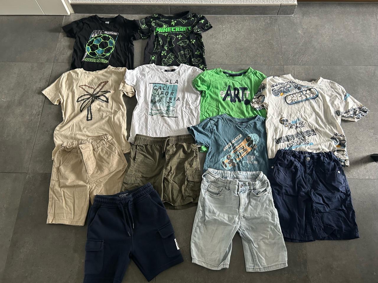 Jongenskleding maat 122/128