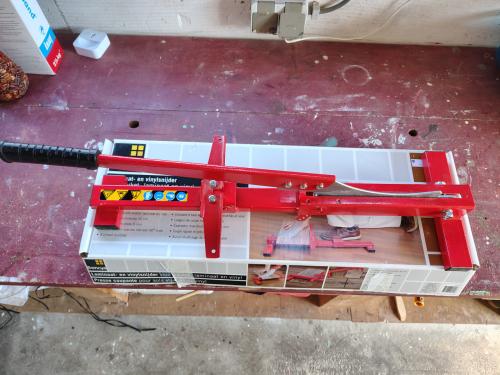 Nieuwe laminaatsnijder