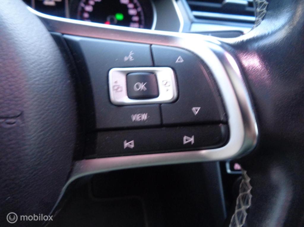 Volkswagen Arteon 2.0 tsi business r-line/ dsg-7/pano/dcc/stoeverw/ 20'' lm