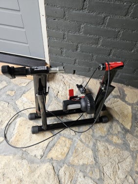 Zgan Elite volare mag indoor fietstrainer in zeer nette staat....