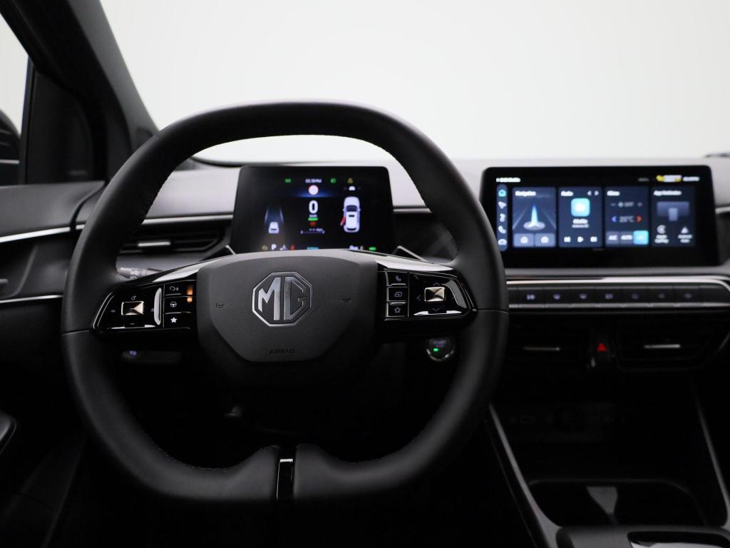 MG Mg3 | luxury | leder bekleding | 360 camera | stoel en stuur verwarming 