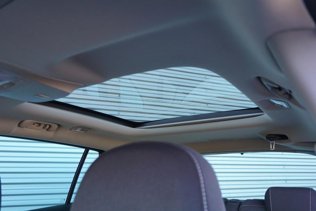 Opel Zafira tourer 1.4 cosmo 7persoons - airco / navi / cruise / pano / par