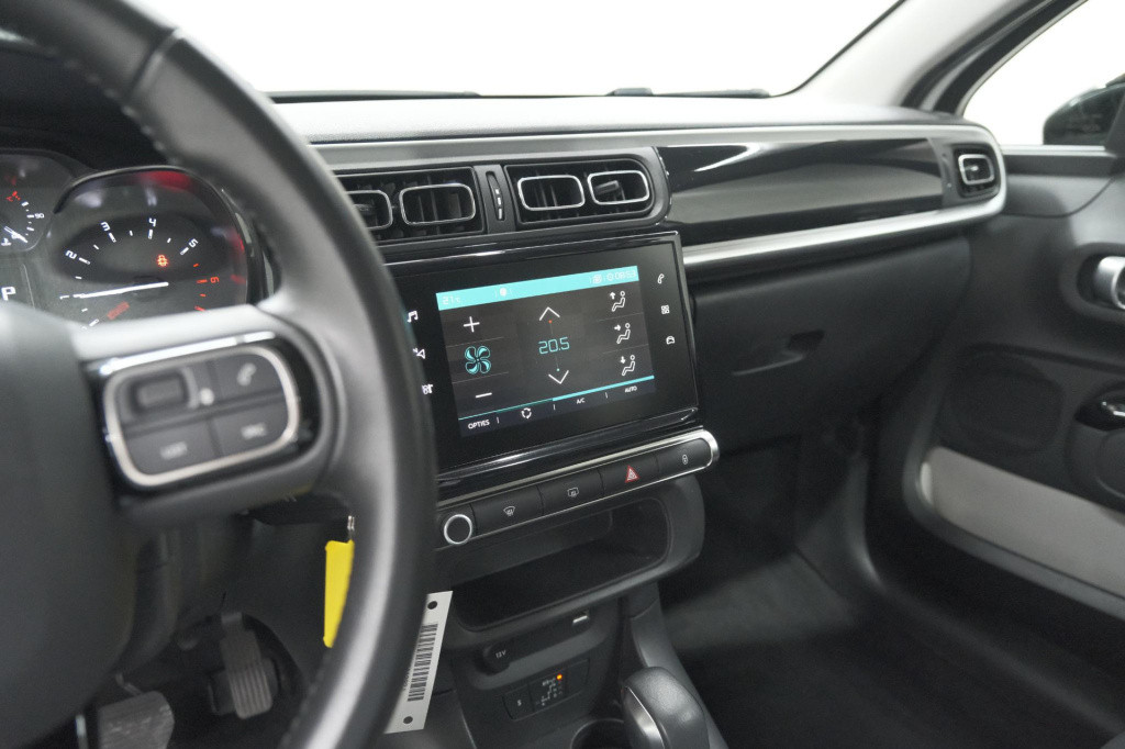 Citroen C3 puretech 110 s&s shine | camera | navigatie | apple carplay | pa