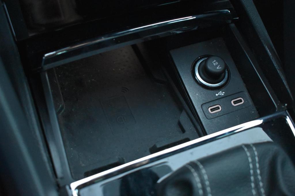 Skoda Kodiaq 1.5 tsi sportline | mj22 | trekhaak | canton | camera | adapti