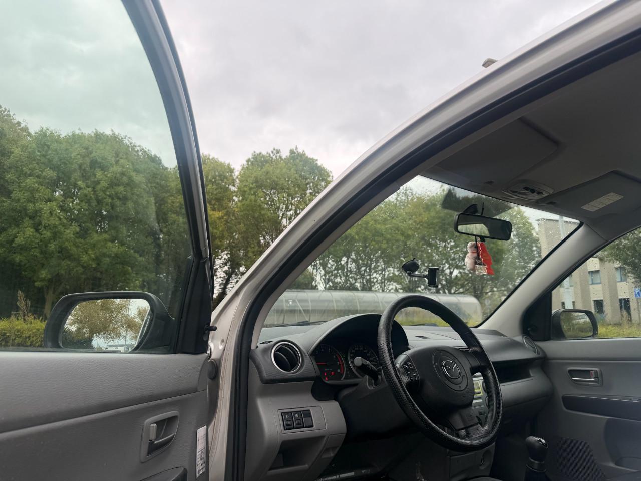 Mazda 2 1.4 | Apk | Airco | Automaat | Trekhaak