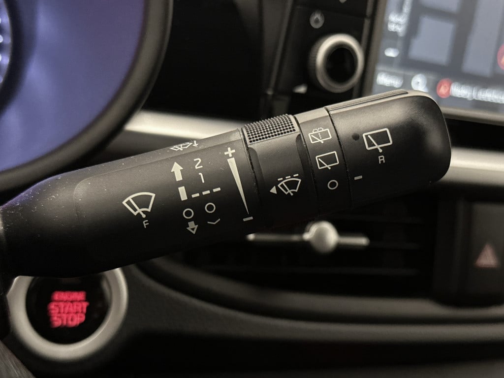 Kia Picanto 1.0 t-gdi x-line | navigatie | airco |