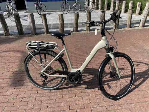 Cannondale Elektrische damesfiets Bosch nette staat !!