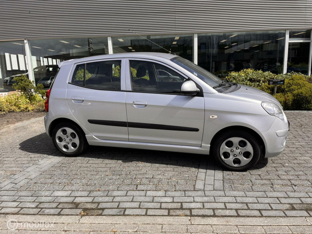 Kia Picanto 1.0 q airco trekhaak