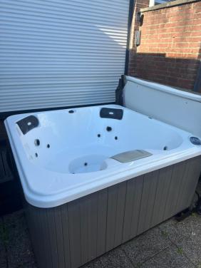 W'eau Skye spa - 4 persoons