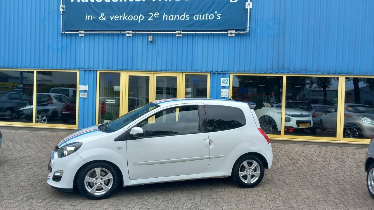 Renault TWINGO 1.2 16v Collection sportief bj:2012 airco lm-velgen
