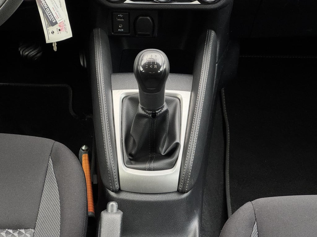 Nissan Micra 1.0l visia+ | airconditioning | 16'' velgen | park. sensor | b