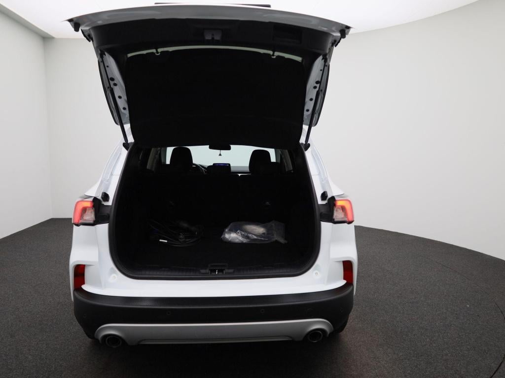 Ford Kuga 2.5 phev titanium | automaat | navigatie | trekhaak | navigatie |