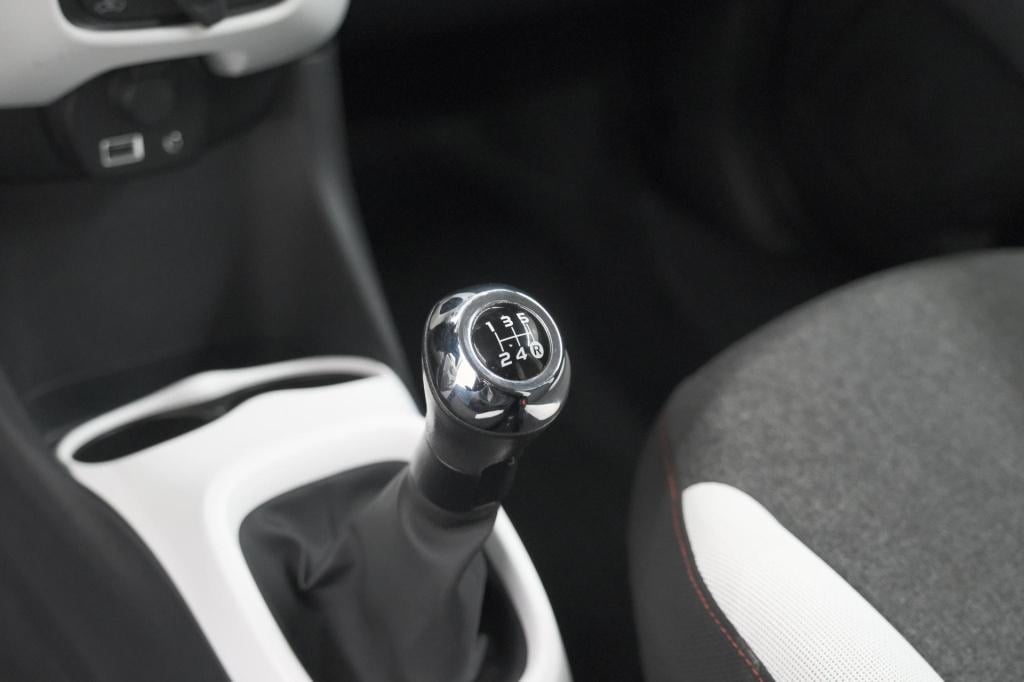 Citroen C1 1.0 vti feel | camera | apple carplay | airco | 15 inch lichtmet