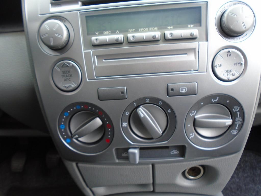 Mazda 2 1.2 exclusive