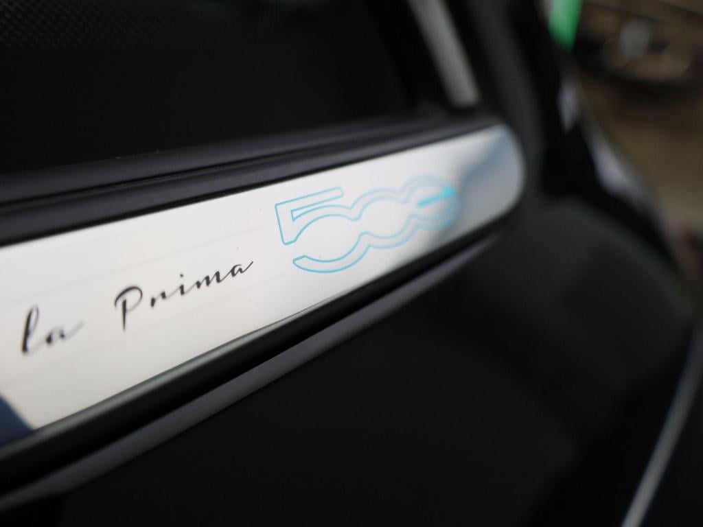 Fiat 500 3+1 la prima by bocelli 42 kwh | apple carplay / android auto | jb