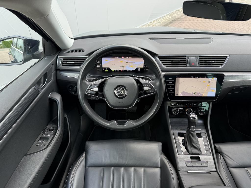 Skoda Superb combi 1.4 tsi iv 218pk lauran & klement | leder | pano dak | t