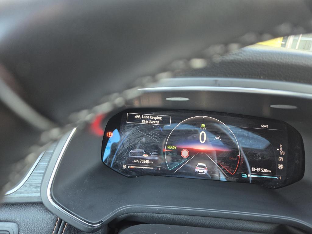 Renault Captur 1.6 e-tech plug-in hybrid 160 initiale paris verkocht