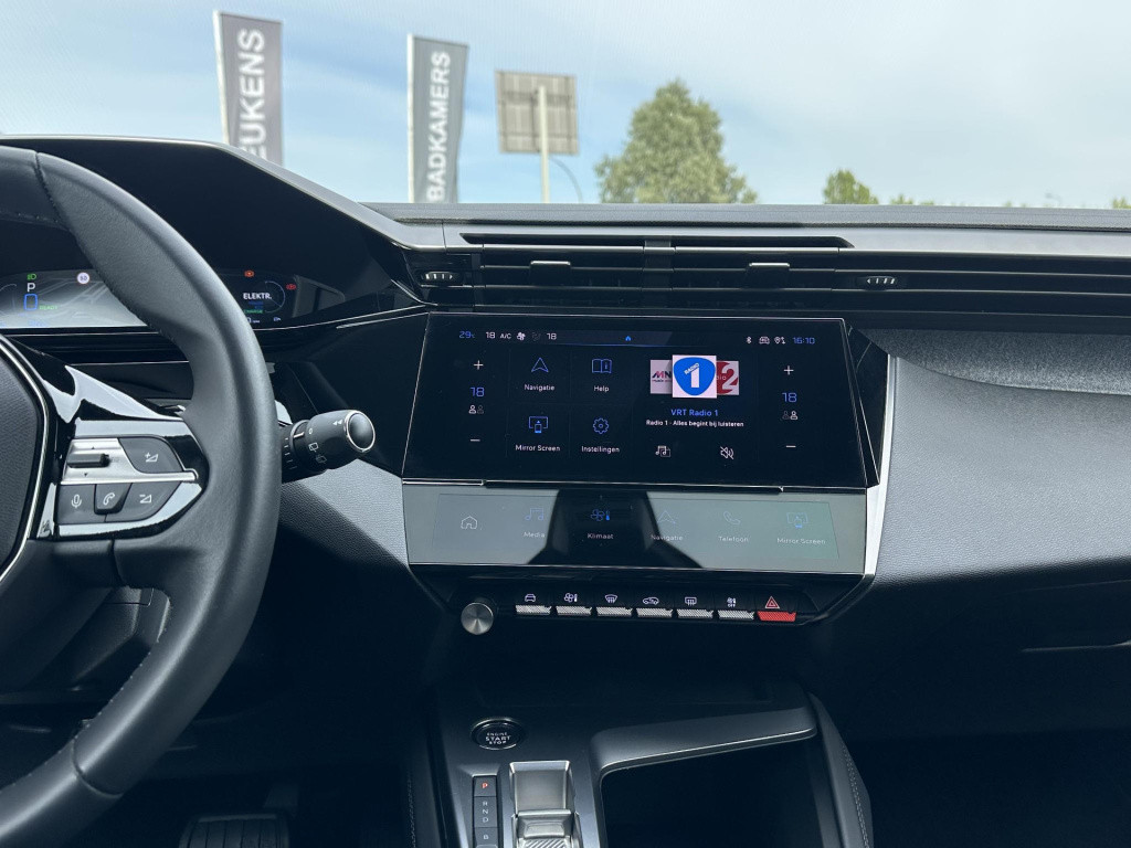 Peugeot 308 sw 1.6 plug-in hybrid 180 allure automaat