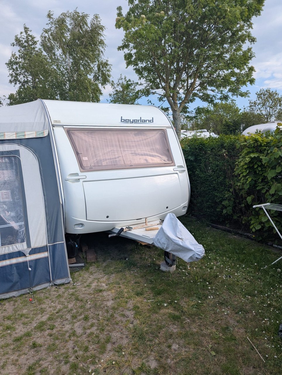 Beyerland (2005) met voortent en mover