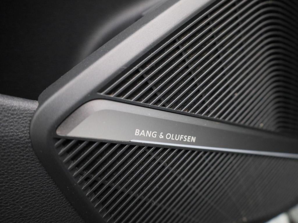 Audi Q5 55 tfsi e quattro competition | s- line | panoramadak | bang & oluf