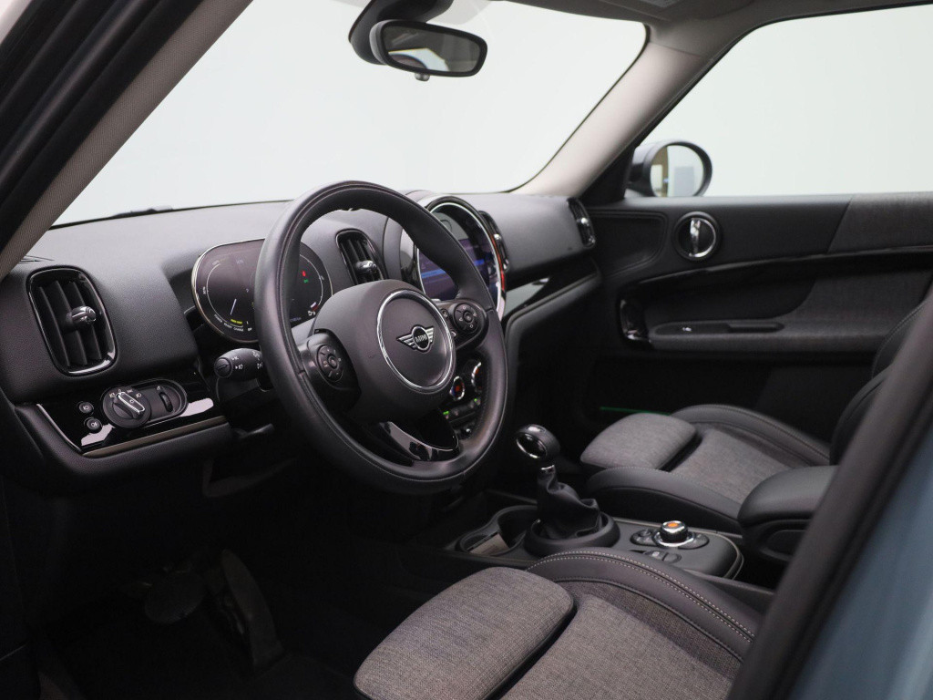 Mini Countryman 2.0 cooper s e all4 | navigatie | verwarmde stoelen | elekt