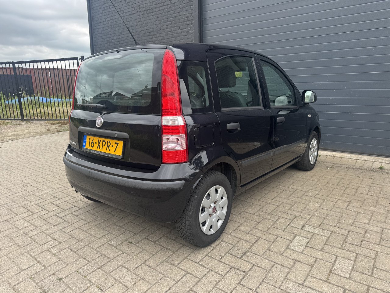 Fiat Panda 1.2 50KW Classic 5DRS 2012 Zwart Airco Apk Nap