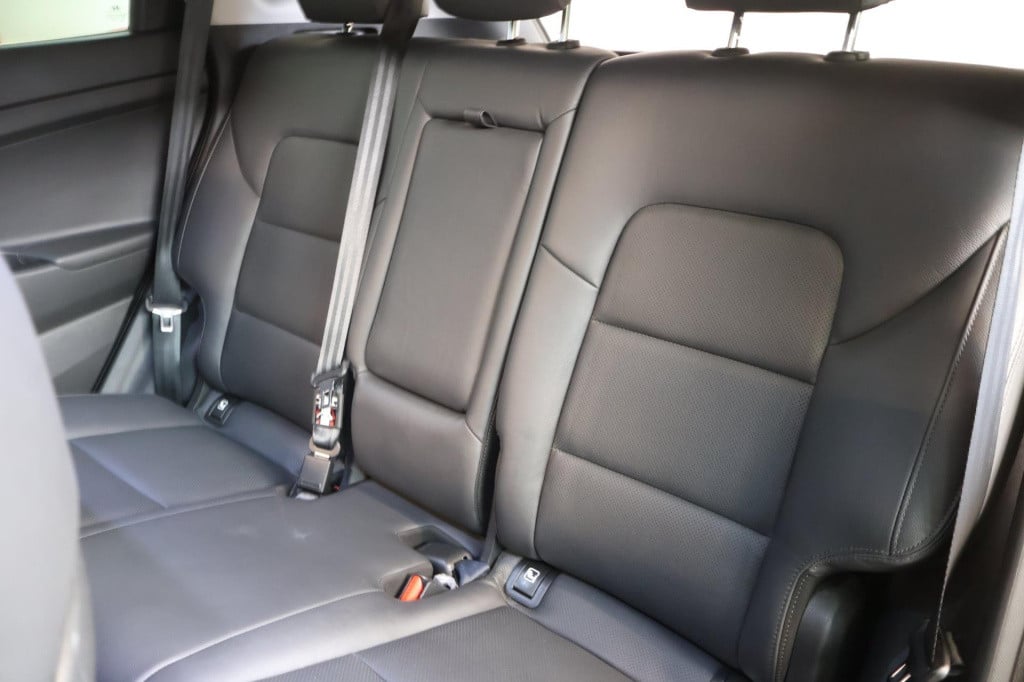 Hyundai Tucson 1.6 t-gdi premium 4wd, carplay, trekhaak, pano, stoel + stuu