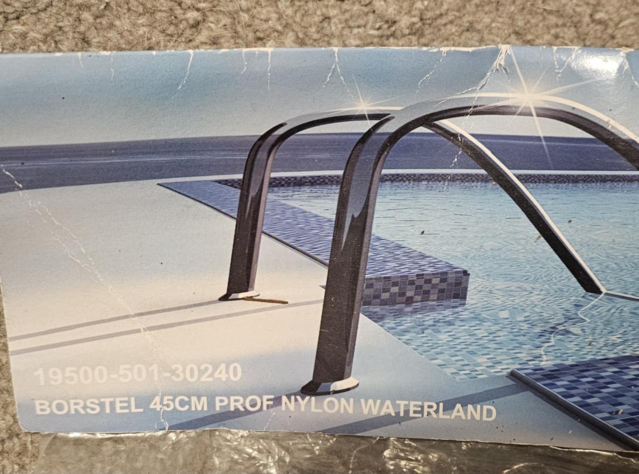 Zwembad veegborstel