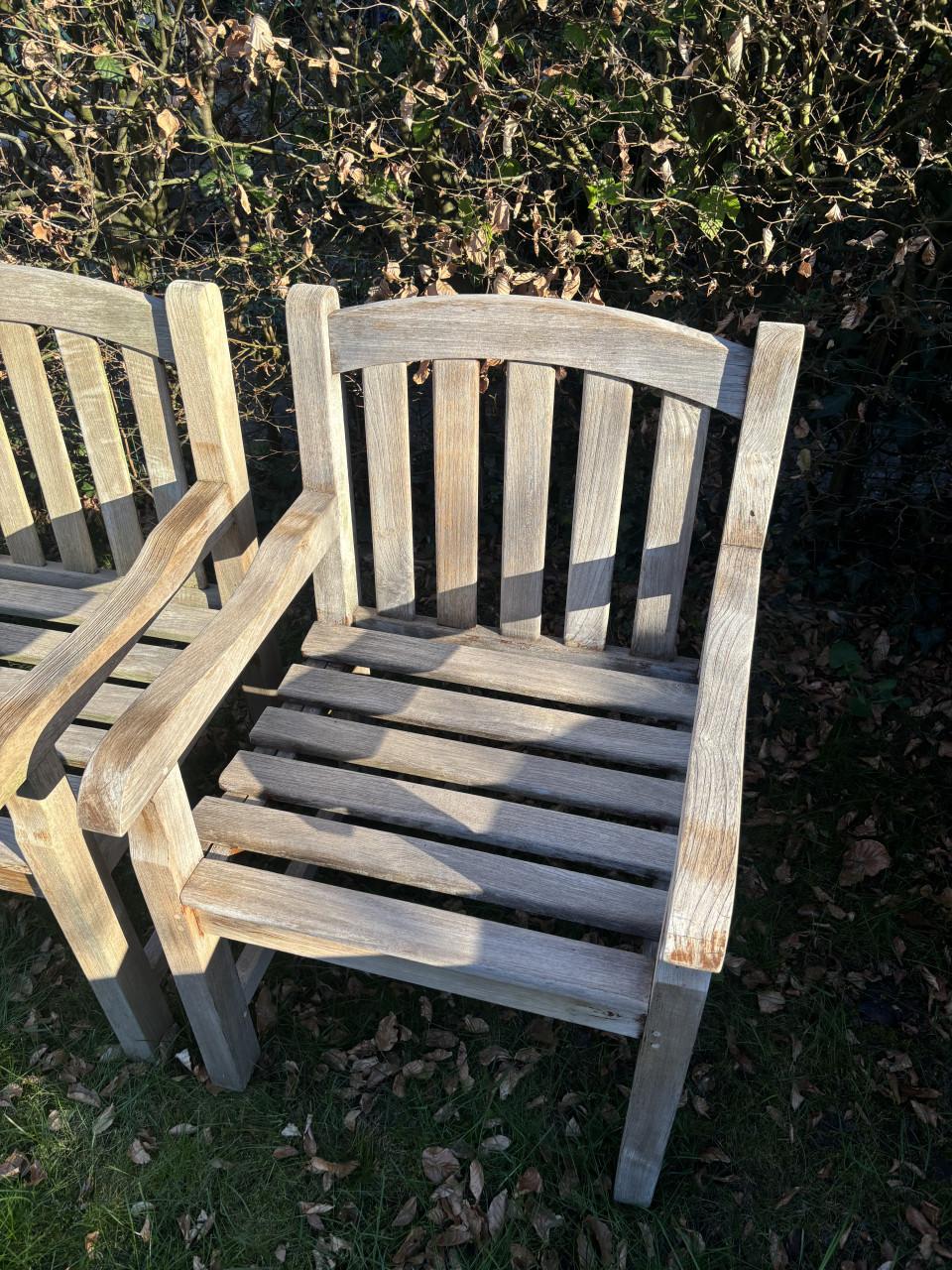 Blokstoelen teakhout met kussens