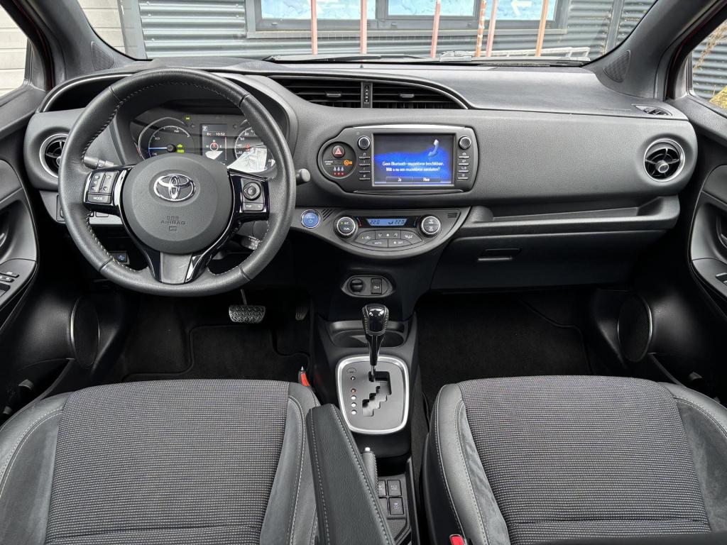Toyota Yaris 1.5 hybrid executive | cruise control | achteruitrijcamera | c