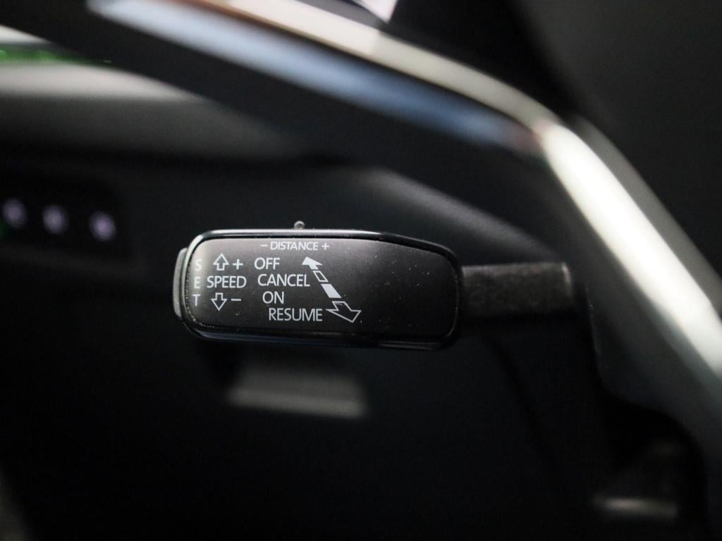 Skoda Octavia combi 1.5 e-tsi business edition | automaat | panoramadak | t