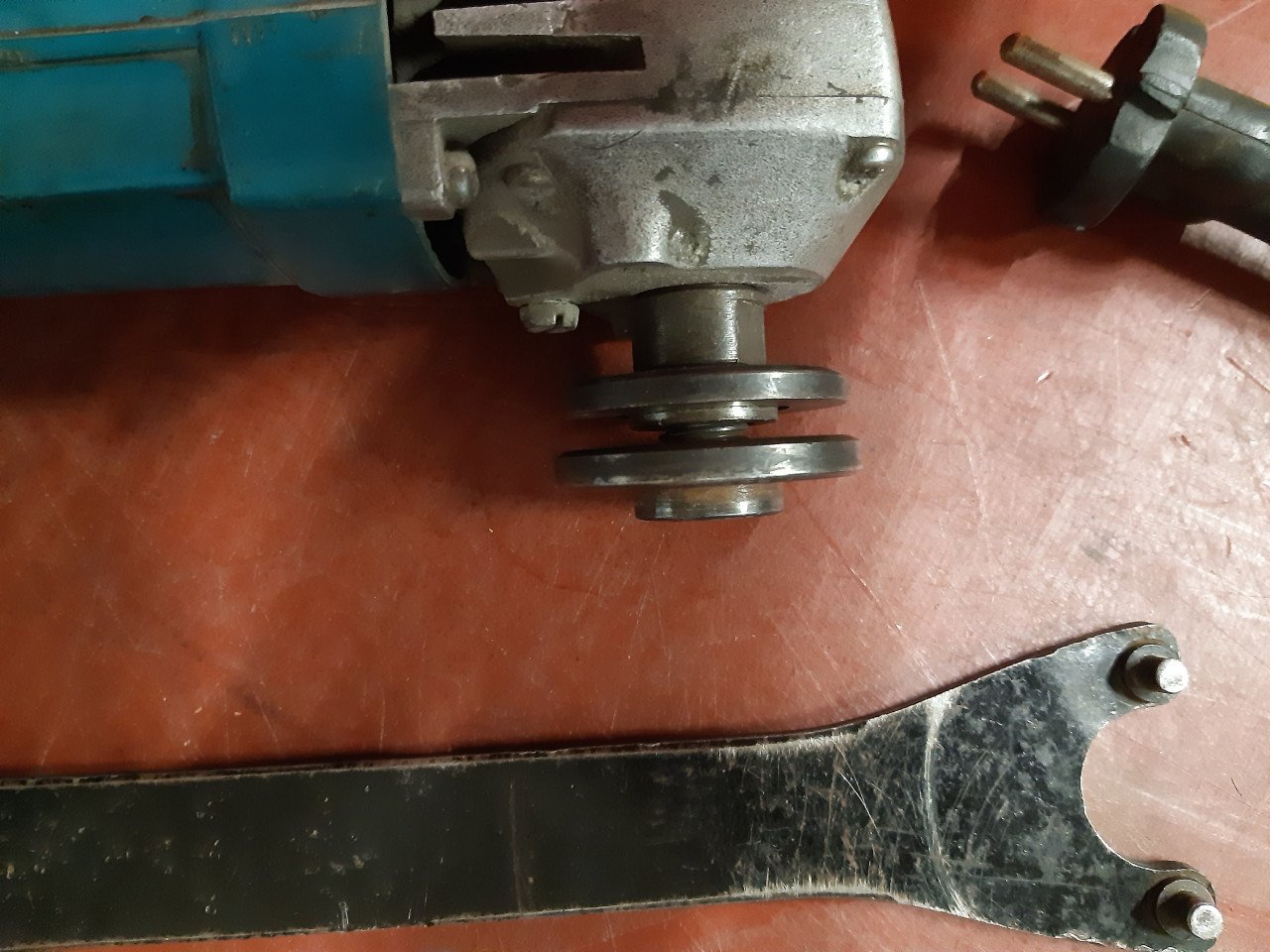 Makita Slijptol 220volt