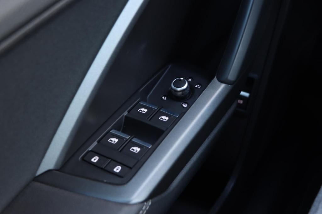 Audi Q3 sportback 45 tfsi e s edition 245pk s-tronic