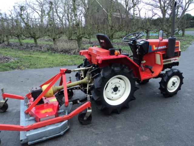 Yanmar F15 met maaier