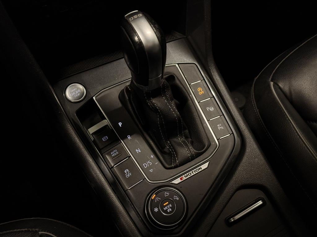 Volkswagen Tiguan 2.0 tsi 4motion r-line | bomvol | standkachel |leder | me