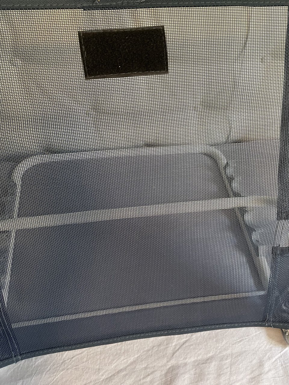 Inklapbare ruggesteun bed