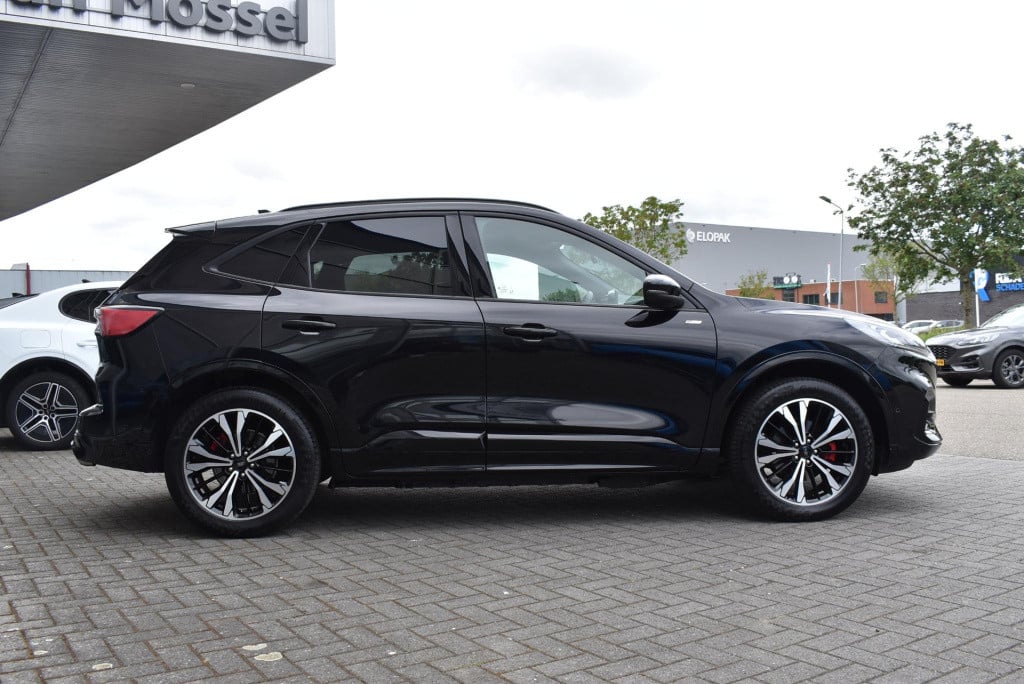 Ford Kuga 2.5 phev st-line x | climate control | adaptieve cruise control |