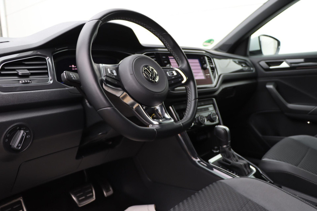 Volkswagen T-roc 1.5 tsi 150pk dsg sport r-line dsg7 150pk
