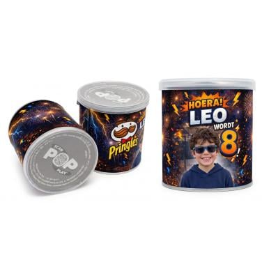 Uitdeel cadeautjes voor traktatie