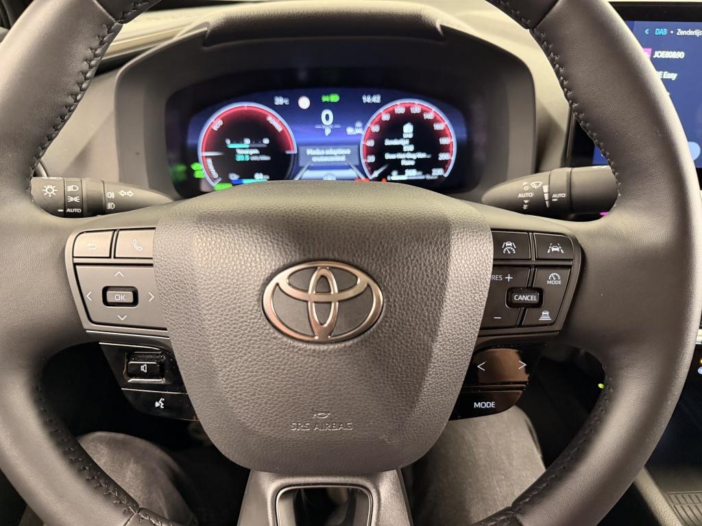 Toyota C-hr 2.0 phev 220 executive