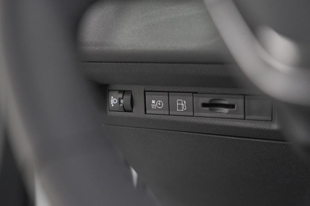 Peugeot 308 sw 1.6 plug-in hybrid 180 allure | 360 camera | adaptieve cruis
