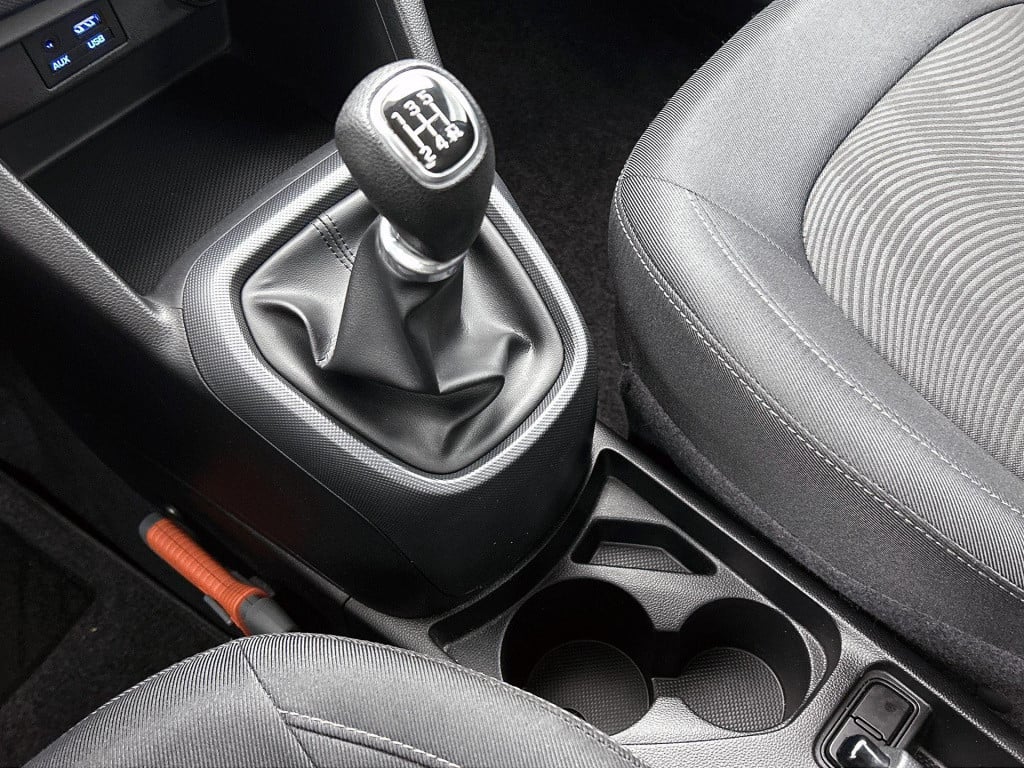 Hyundai I 10 1.0i comfort | lmv | apple carplay | bluetooth | navigatie | l