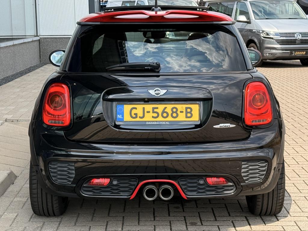 Mini 3-deurs 2.0 john cooper works s 232pk | acc | pano | head-up | harman 